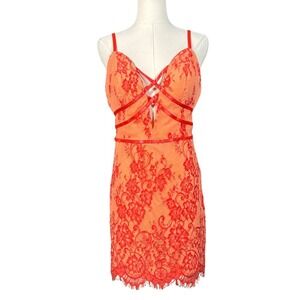 Bebe Carlie Ayu Orange Red Lace Mini Dress Floral Crisscross V-Neck Womens 8